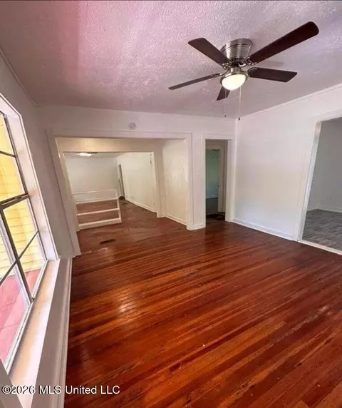 4328 Whitehall Ave, Jackson, MS 39209 photo 2