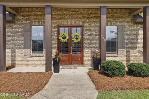 Exterior - 240 Falls Xing, Madison, MS 39110 photo 4 of 7