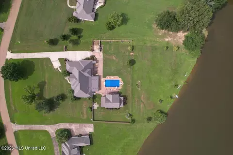 View/Area - 219 Sunset Cir, Madison, MS 39110 photo 4 of 8