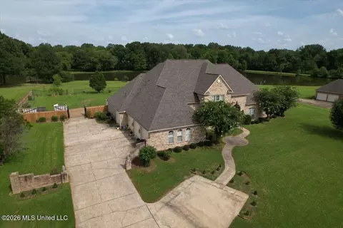 Exterior - 219 Sunset Cir, Madison, MS 39110 photo 16 of 17
