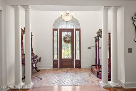 Entry Way - 219 Sunset Cir, Madison, MS 39110 photo 1 of 4