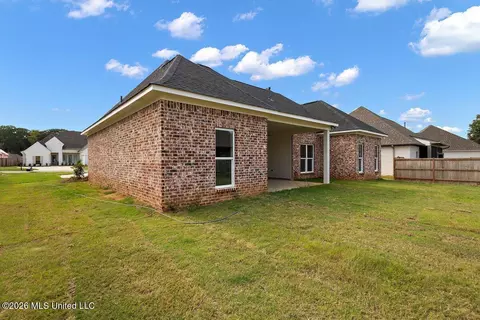 Exterior - 420 Aurora Cir, Canton, MS 39046 photo 5 of 7