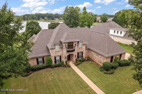 Exterior - 612 Prosperity Pl, Brandon, MS 39042 photo 11 of 12