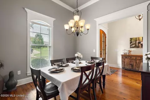Dining - 612 Prosperity Pl, Brandon, MS 39042 photo 2 of 2