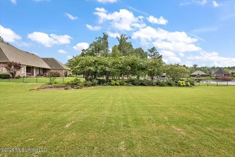 Exterior - 612 Prosperity Pl, Brandon, MS 39042 photo 10 of 12