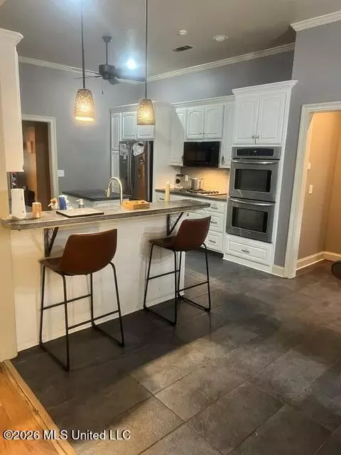1135 Martingale Rd, Jackson, MS 39206 photo 6
