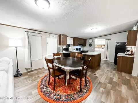284 Red Allen Rd, Brandon, MS 39042 photo 4