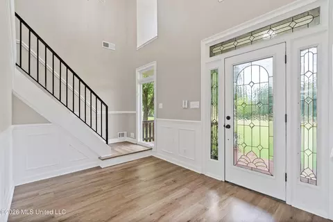 Entry Way - 1890 Green Village Dr, Hernando, MS 38632 photo 1 of 3