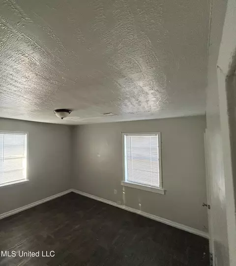 Other - 450 Derrick St, Jackson, MS 39203 photo 2 of 5