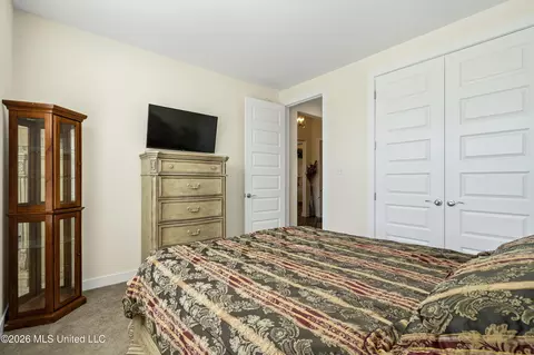 Bedroom - 6763 W Sunrise Loop, Olive Branch, MS 38654 photo 2 of 6