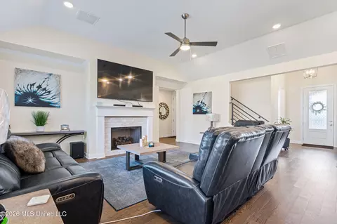 Other - 6763 W Sunrise Loop, Olive Branch, MS 38654 photo 2 of 11