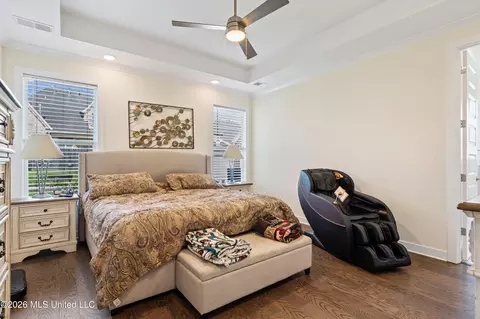 Bedroom - 6763 W Sunrise Loop, Olive Branch, MS 38654 photo 3 of 6