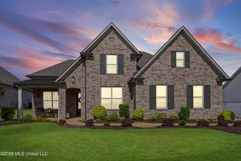 Exterior - 6763 W Sunrise Loop, Olive Branch, MS 38654 photo 7 of 7