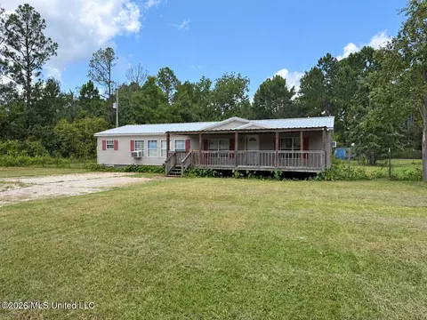 18206 Robinson Rd, Gulfport, MS 39503