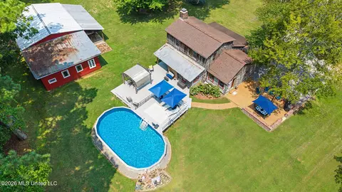Exterior - 8911 W Commerce St, Hernando, MS 38632 photo 7 of 31
