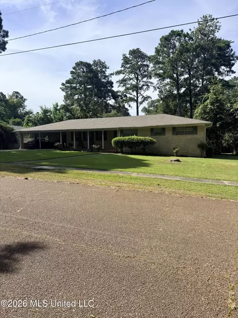 Other - 513 Charles St, Brookhaven, MS 39601 photo 3 of 10