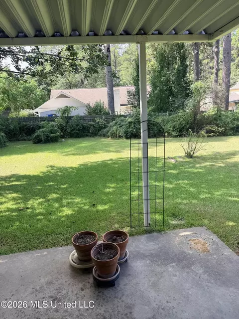 Exterior - 513 Charles St, Brookhaven, MS 39601 photo 1 of 5