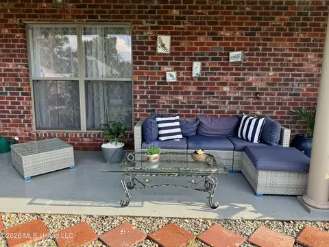 Exterior - 202 Tradition Cv, Flowood, MS 39232 photo 4 of 7