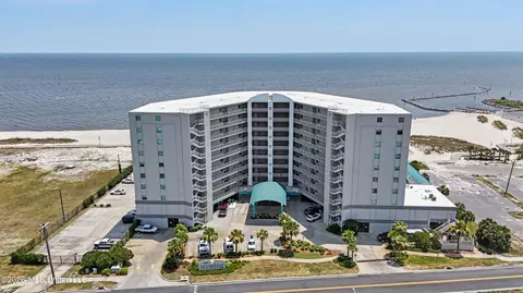 1899 Beach Blvd #904, Biloxi, MS 39531