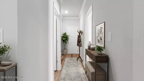 Entry Way - 572 Edenberg Bnd, Pearl, MS 39208 photo 6 of 8