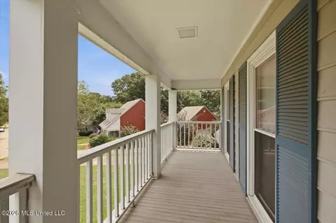 Exterior - 15 S Crownpointe Dr, Jackson, MS 39211 photo 3 of 10