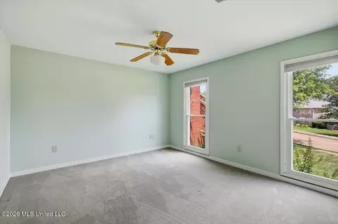 Bedroom - 15 S Crownpointe Dr, Jackson, MS 39211 photo 3 of 5