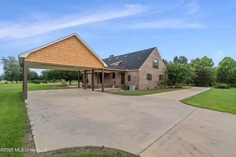 Exterior - 7912 Us 98 # -A, Summit, MS 39666 photo 9 of 17