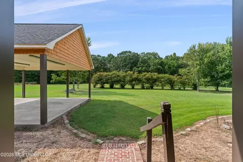 Exterior - 7912 Us 98 # -A, Summit, MS 39666 photo 6 of 17