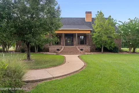 Exterior - 7912 Us 98 # -A, Summit, MS 39666 photo 2 of 17