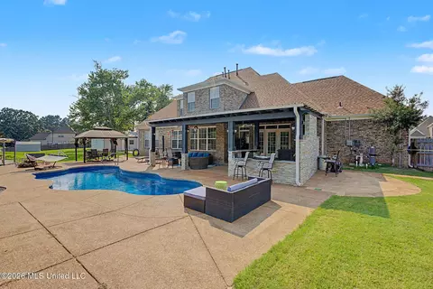 Exterior - 3169 Bridge Moore Dr, Nesbit, MS 38651 photo 8 of 10