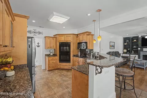 Kitchen - 3169 Bridge Moore Dr, Nesbit, MS 38651 photo 1 of 3