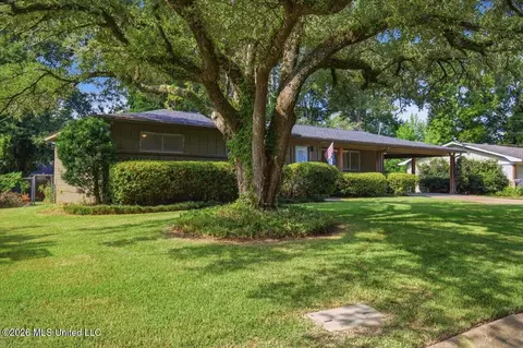 Exterior - 119 Pimlico Pl, Jackson, MS 39211 photo 2 of 10