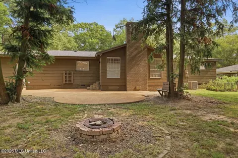 Exterior - 119 Pimlico Pl, Jackson, MS 39211 photo 8 of 10
