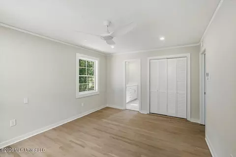 Bedroom - 4330 Manhassett Dr, Jackson, MS 39211 photo 2 of 4