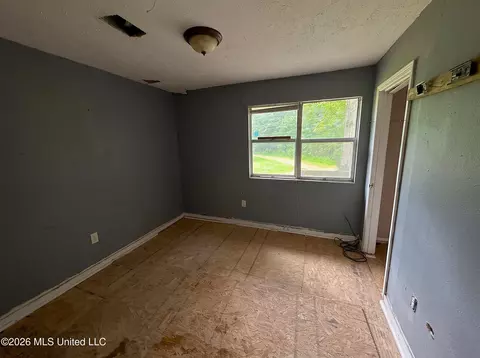 Bedroom - 150 Tullos Rd, Braxton, MS 39044 photo 2 of 4