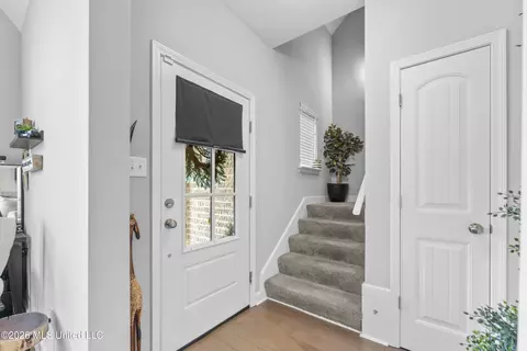 Entry Way - 4847 Reunion Dr, Walls, MS 38680 photo 1 of 3