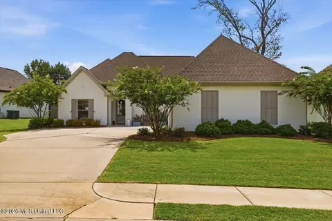 Exterior - 105 Shore View Dr, Madison, MS 39110 photo 2 of 7