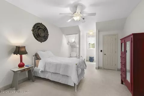 Bedroom - 130 Pine Lake Cv, Flora, MS 39071 photo 6 of 7