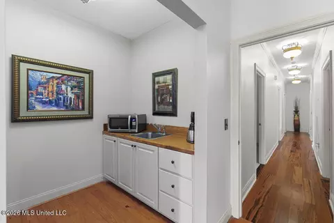 Entry Way - 130 Pine Lake Cv, Flora, MS 39071 photo 2 of 4