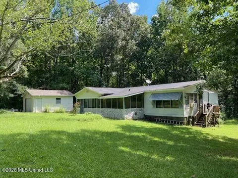 7 County Road 527, Como, MS 38619 photo 3