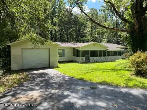 7 County Road 527, Como, MS 38619 photo 4