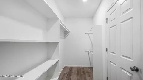 Entry Way - 5017 Couch St, Moss Point, MS 39563 photo 3 of 3