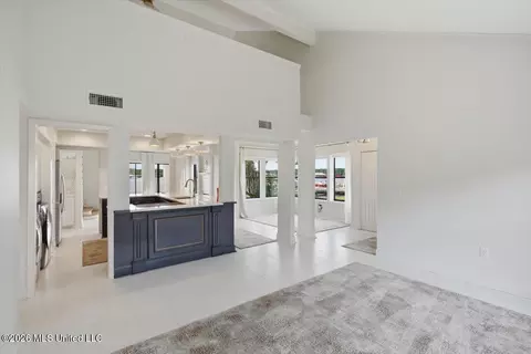 Entry Way - 57 Breakers Ln, Ridgeland, MS 39157 photo 2 of 6