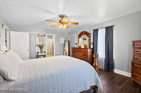 Bedroom - 13163 Us-98, Lucedale, MS 39452 photo 4 of 11