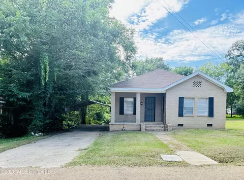 Exterior - 406 S Washington St, Brookhaven, MS 39601 photo 2 of 6