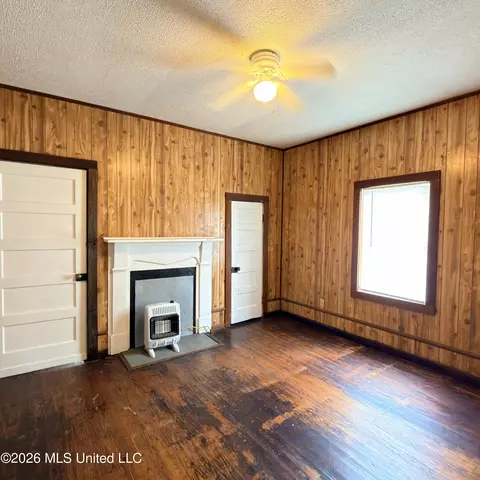Bedroom - 406 S Washington St, Brookhaven, MS 39601 photo 1 of 1