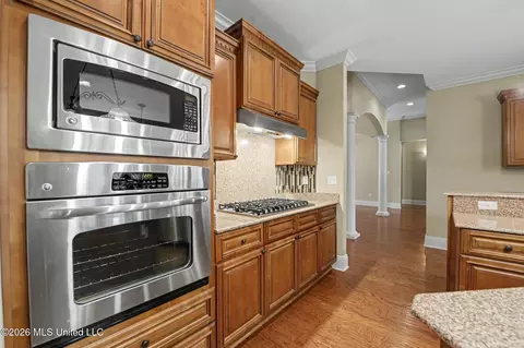 Kitchen - 18417 Sky Ln, Saucier, MS 39574 photo 3 of 5