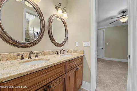 Bath - 18417 Sky Ln, Saucier, MS 39574 photo 6 of 7