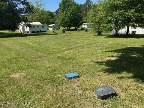 Exterior - 145 S Beech St, Bude, MS 39630 photo 2 of 2