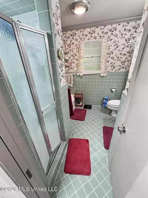 Bath - 155 Homochitto St, Natchez, MS 39120 photo 3 of 5
